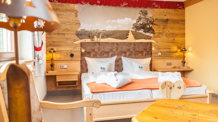 gemütliches Doppelzimmer (Quelle: Hotel & Restaurant Köhlerhütte - Fürstenbrunn)