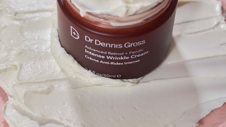 Dr Dennis Gross Advanced Retinol + Ferulic Intense Wrinke Cream social