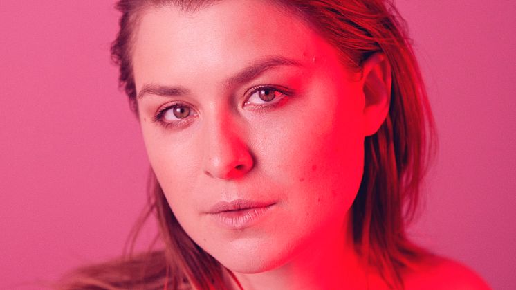 Linnea Henriksson singelomslag "Säga mig"