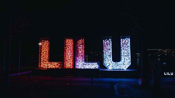 Lilu_Buchstaben_2023_Lichtfestival_copyright_Tim_Ulrich.jpeg