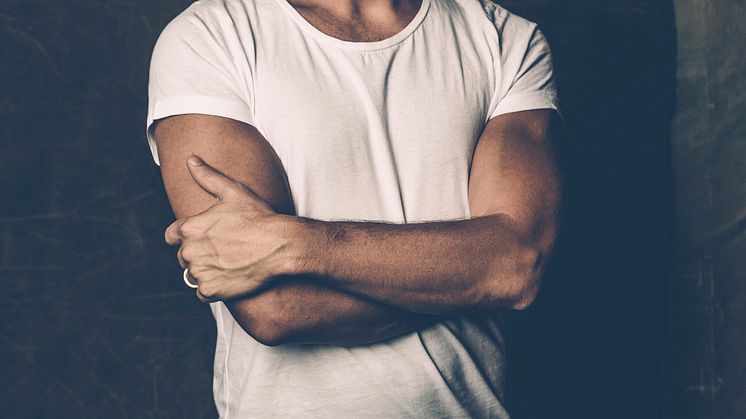 1 juli sjunger MAGNUS CARLSSON, en av Sveriges mest populära och anlitade artister, i varuhuset