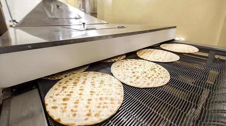 CASSIDA CHAIN OIL XTE – en ny kædesmøreolie specielt udviklet til fødevareindustrien
