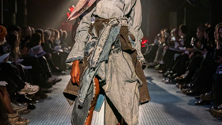 Design Emily Gullbo x Stutterheim Foto Vanessa Tryde