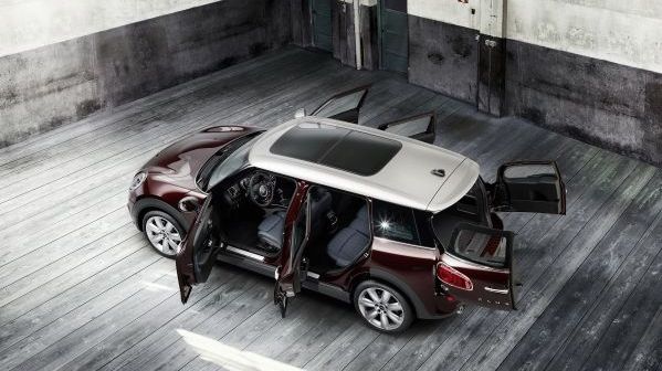 MINI CLUBMAN