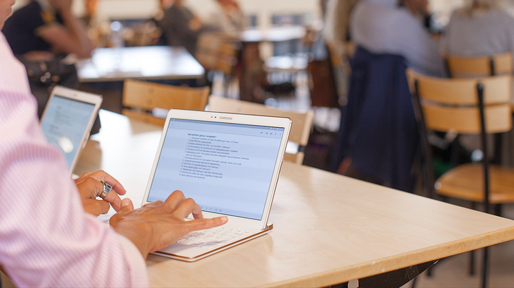 Fem framgångsfaktorer som bidrar till digitaliseringen av skolan