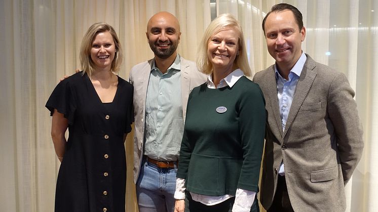 På bilden: Christine Fraser - Scandic, Yashar Moradbakhti - Lingio, Eva Kristensson - Sodexo, Johan Schilow - IFMA.