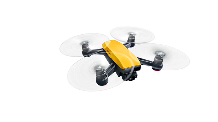 DJI Spark Sunrise Yellow - Flying