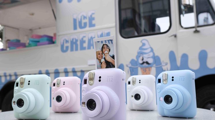 FUJIFILM_mini12_03 (1)