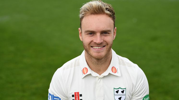 Worcestershire's Ben Cox replaces Nottinghamshire's Tom Moores in the England Lions squad (Getty Sport)