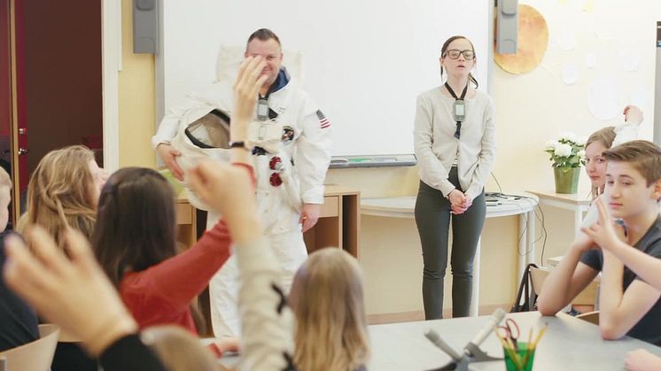 Roger for Education in Classroom