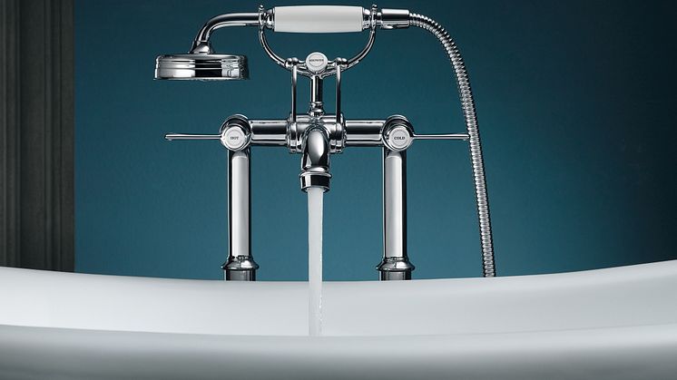 AXOR Montreux_Bathtub_Lever Handles_Water