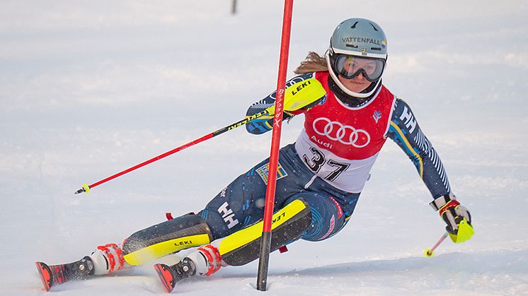 Hanna Aronsson Elfman en av tio åkare som i dag fick klartecken att åka till världsungdoms-OS i Lausanne. Foto: Erik Segerström/SSF.
