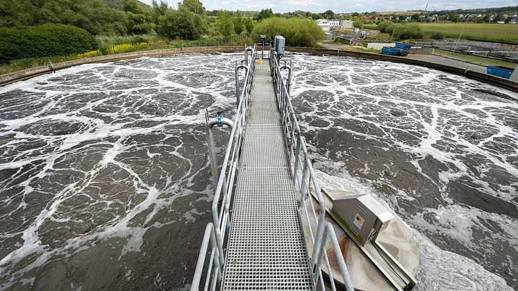 Veolia Kläranlage Döbeln-Masten.jpg