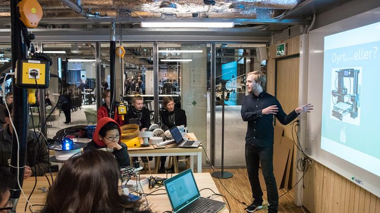 ​3D skrivning och Design Thinking workshop – Utveckla en idé på 90 minuter med Plejd