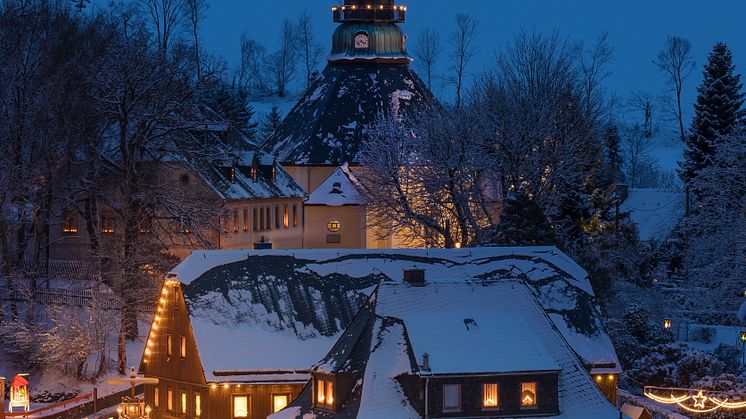 Weihnacht Seiffen Kirche_Foto TVE_Uwe Meinhold.jpg