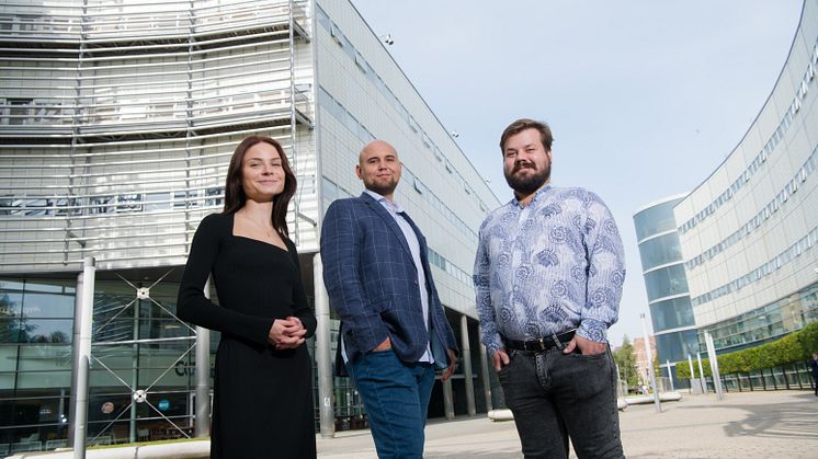 Group Photo-Left to Right Arina Skorochodova, Dr Mikhail Vasenin, and Dr Savva Shanaev