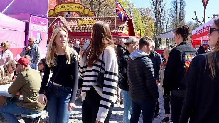 International food festival återvänder till Örebro och erbjuder street food och andra goda delikatesser från världens alla hörn med start 14 maj kl. 11:00 på Järntorget. 