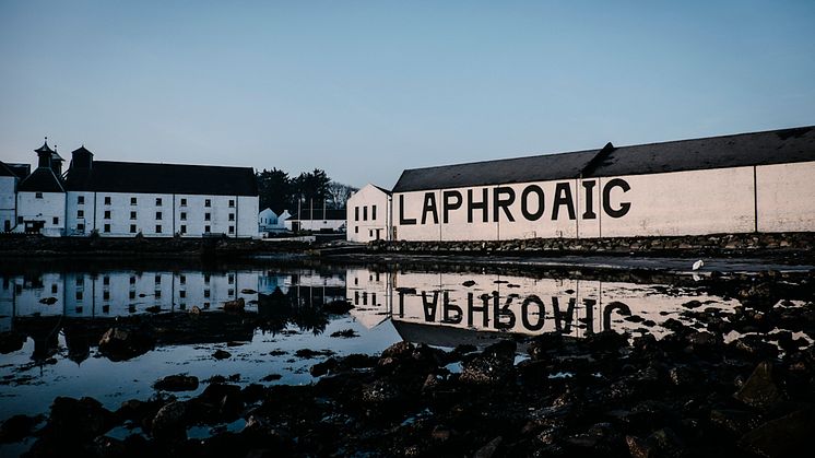 Laphroaig distillery 4