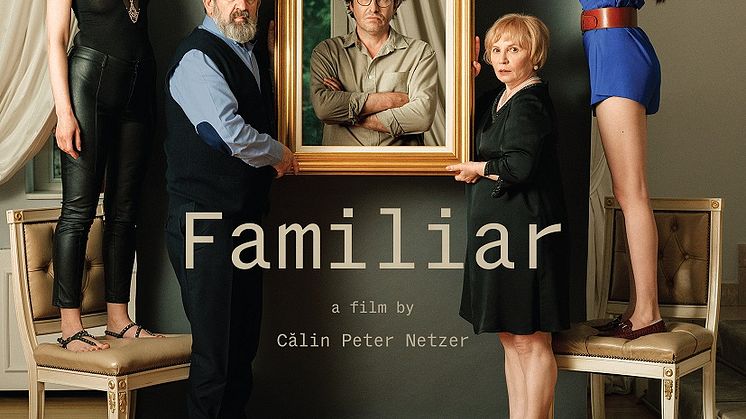 Familiar_poster.jpg