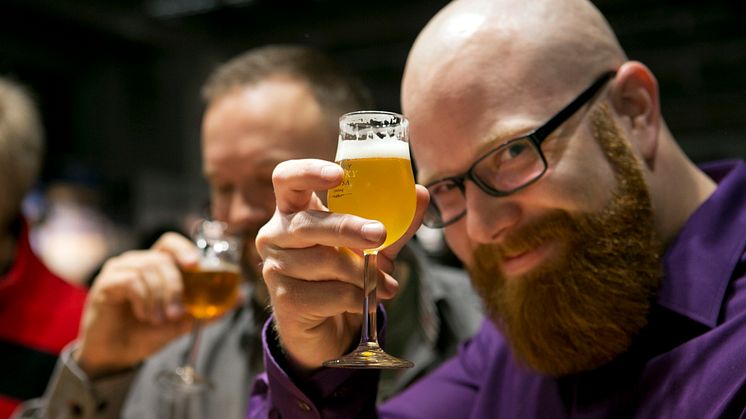 Skål på En Öl & Whiskymässa