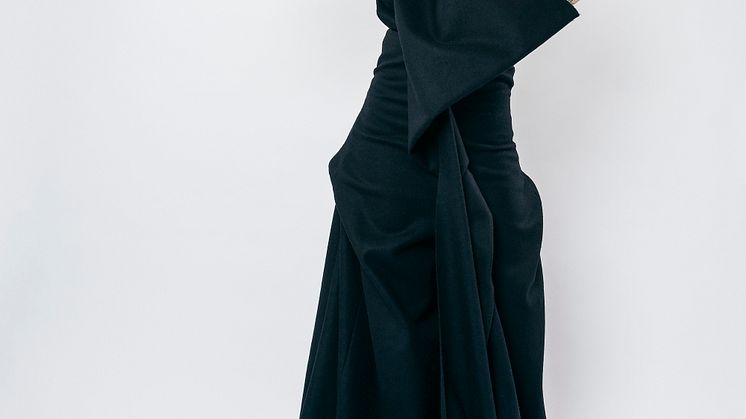 Adam Swärd – Couture Black