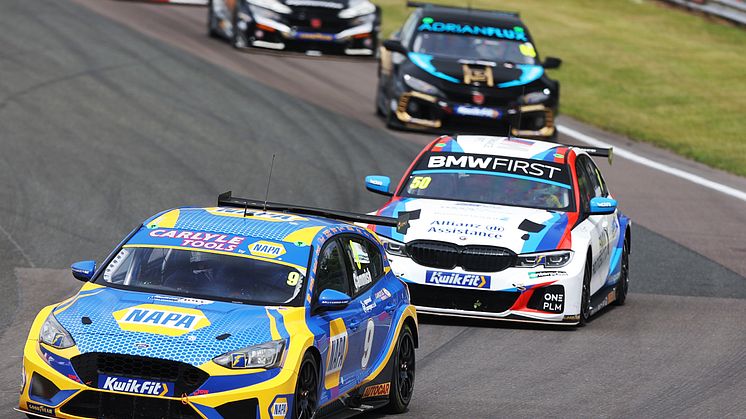 Digitalisierung bei Autorennen: BTCC setzt auf Getac  Bild: BTCC