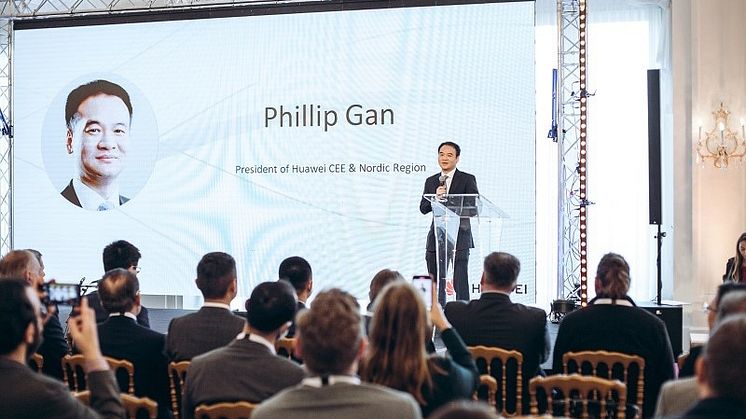 Phillip Gan, President, Huawei CEE & Nordc Region, talar vid evenemanget
