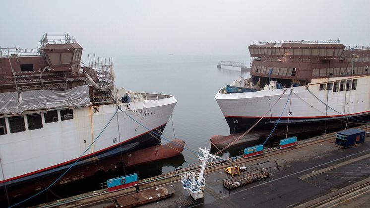 M/F Copenhagen 503 & M/F Berlin 502 