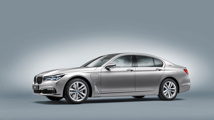 BMW 740e iPerformance