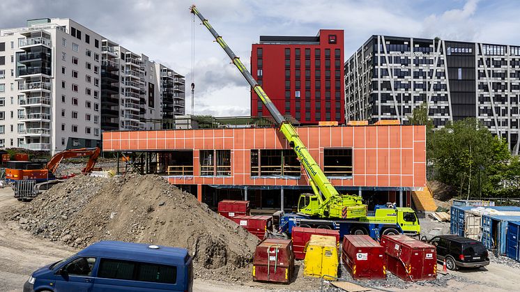 Den nye flerbrukshallen på Løren får pergola av oppsirkulert stål på toppen av taket