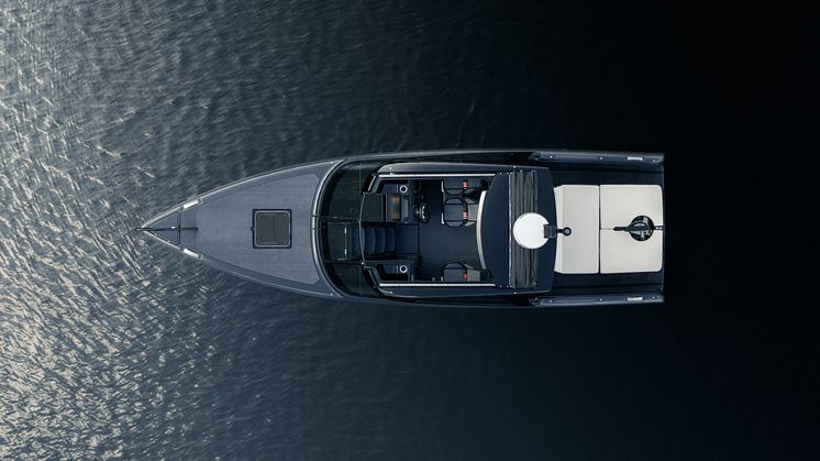 Candela C-8 Polestar powered