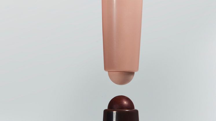 EyeshadowStick_LS44.jpg