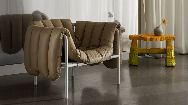 Faye Toogood´s The Puffy Lounge Chair is the Born Classic winner for 2021