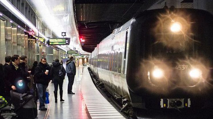 Jobb och tillväxt om Öresundstågspriserna sänks till ett genomsnitt