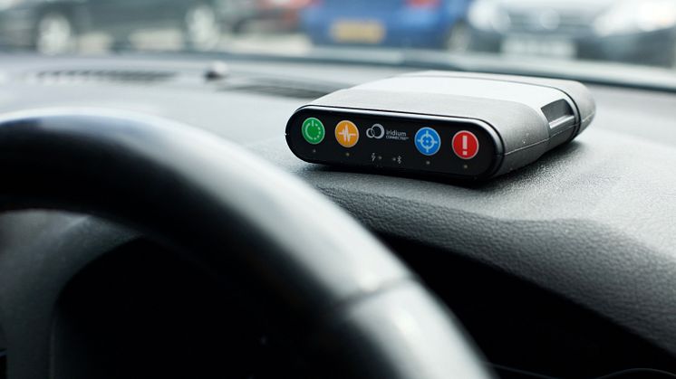RockAIR provides regular GPS location reports from anywhere in the world over the Iridium® satellite network or GSM networks