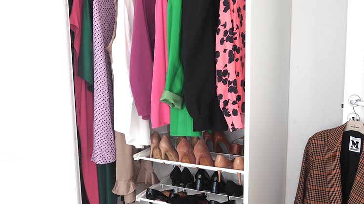 Elfa - Skyvedørsgarderobe - ByBenedicthe - 1