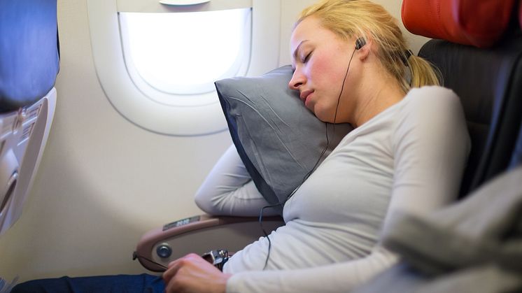 Flygplansläge ett minne blott? Så känner svenskarna inför att kunna prata i telefon under flygresan 