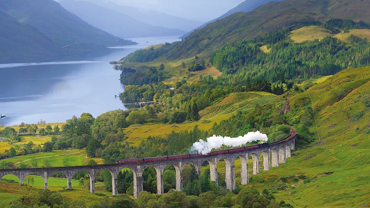 Discover ‘Scenes from the Silver Screen’ on a Fred. Olsen ‘UK set-jetting’ cruise 