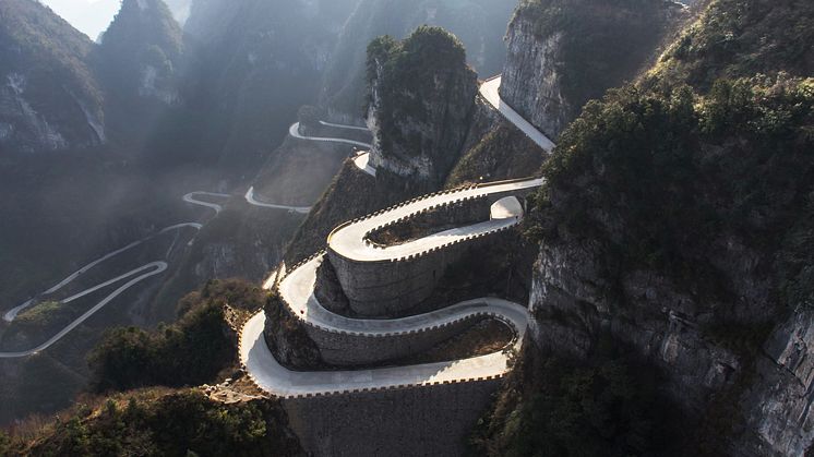 The Tianmen Shan Big Gate Road