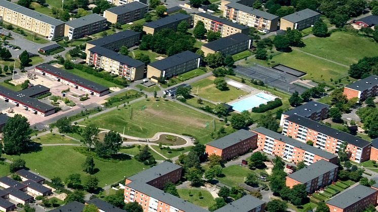 Aktivitetsplatsen/storlekplatsen är tänkt att ligga i parken mitt på Gamlegården