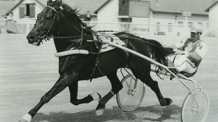 Express Gaxe väljs in i Hall Of Fame