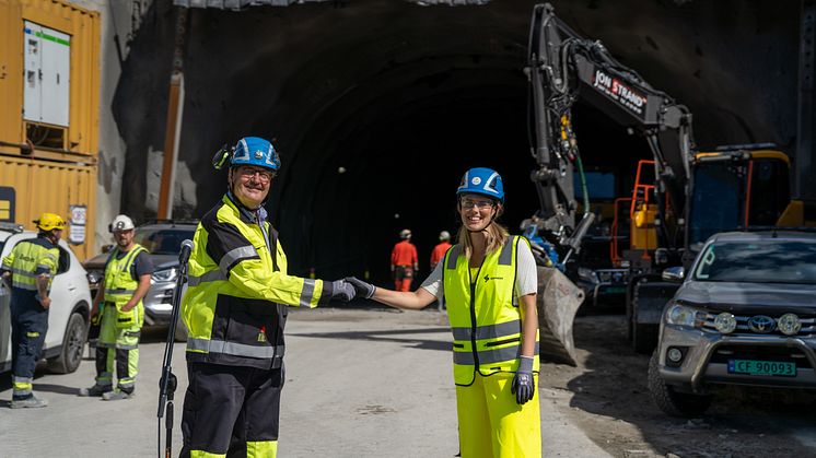 Østensjøbanen, Per Magne Mathisen og Sirin Stav. Foto: Sporveien /Stian Olsson
