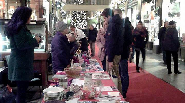 Der Bärenherz-Weihnachtsstand: Eine gelungene Veranstaltung in der Mädler-Passage