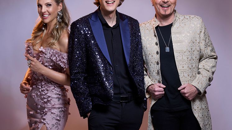 David Carbe med Johan Boding och Karin Funk på storartad turné – 'The Pianoman' intar Sverige med premiär 25 mars!