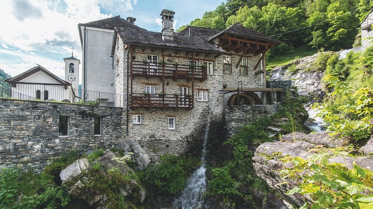 Vergeletto im Onsernonetal, Tessin. Copyright: Schweiz Tourismus / Andre Meier.