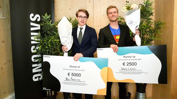 Hugo Kinneteg vinner Solve For Tomorrow 2023 för sin AR-lösning till personer med hörselskador.
