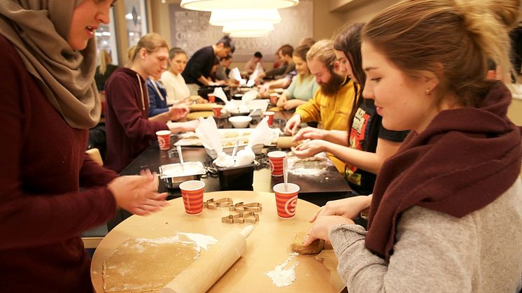 Baking på Deiglig Bakeri