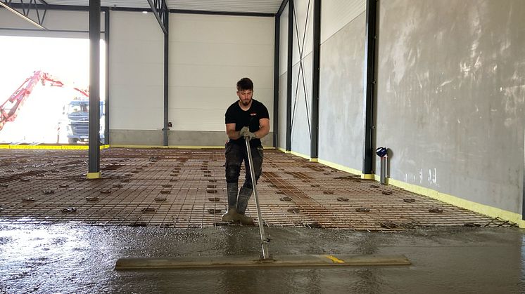 Det är stor efterfrågan på betongarbeten i Skåne. Numera kan Gärahovs Bygg erbjuda betonggjutning externt med kompetent personal i en helt nystartad betongavdelning. Foto: Gärahovs Bygg AB