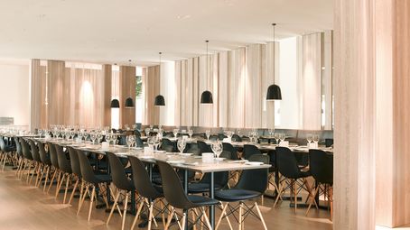Quality Hotel Expo - restaurant