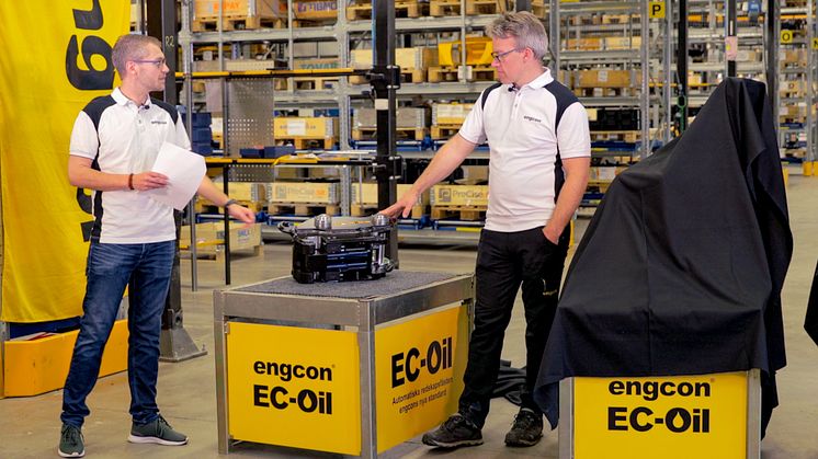 Launch engcon S40 & EC206 with EC-Oil.jpg